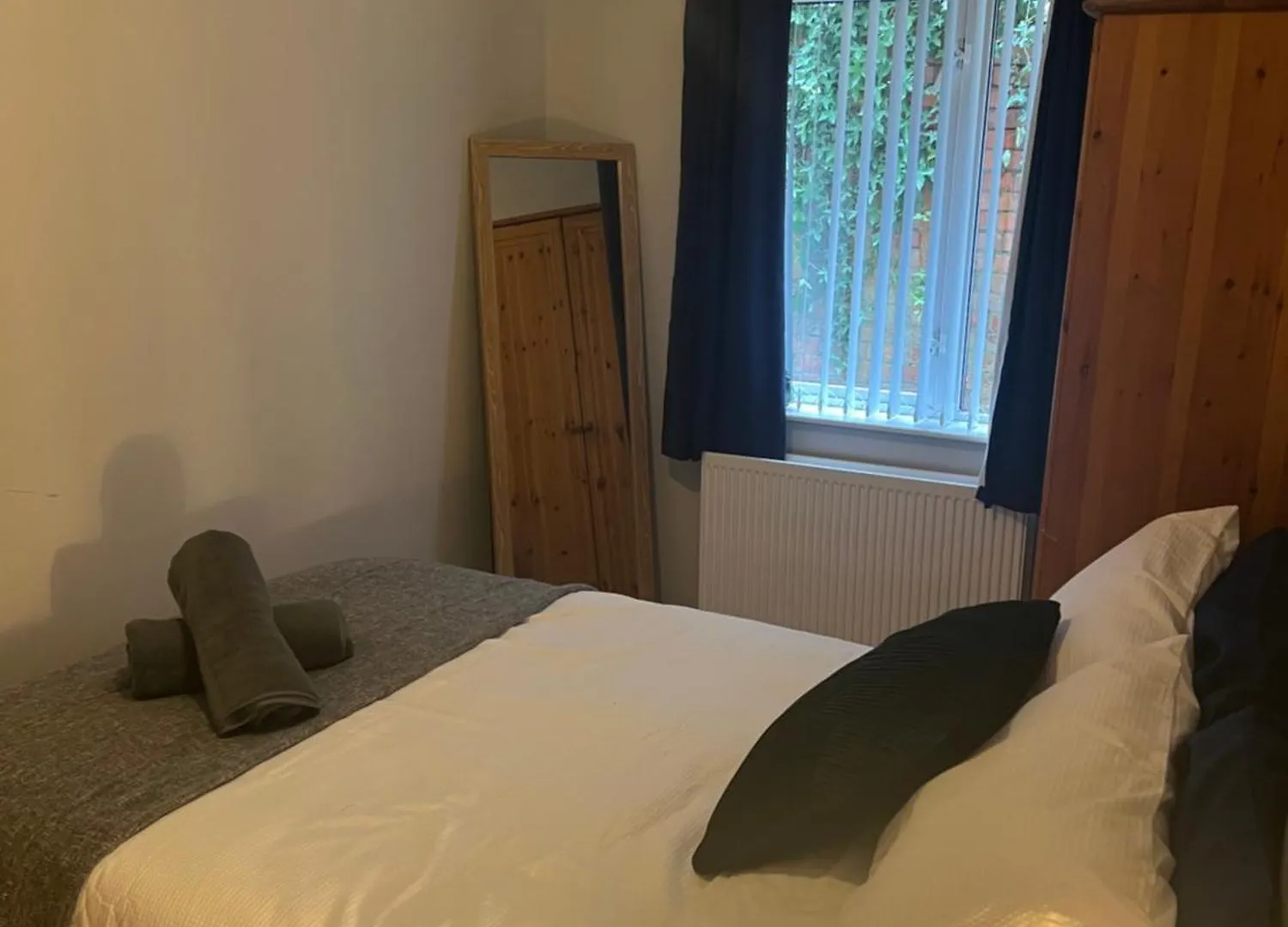City Centre Blue Door Retreat Belfast Apartment